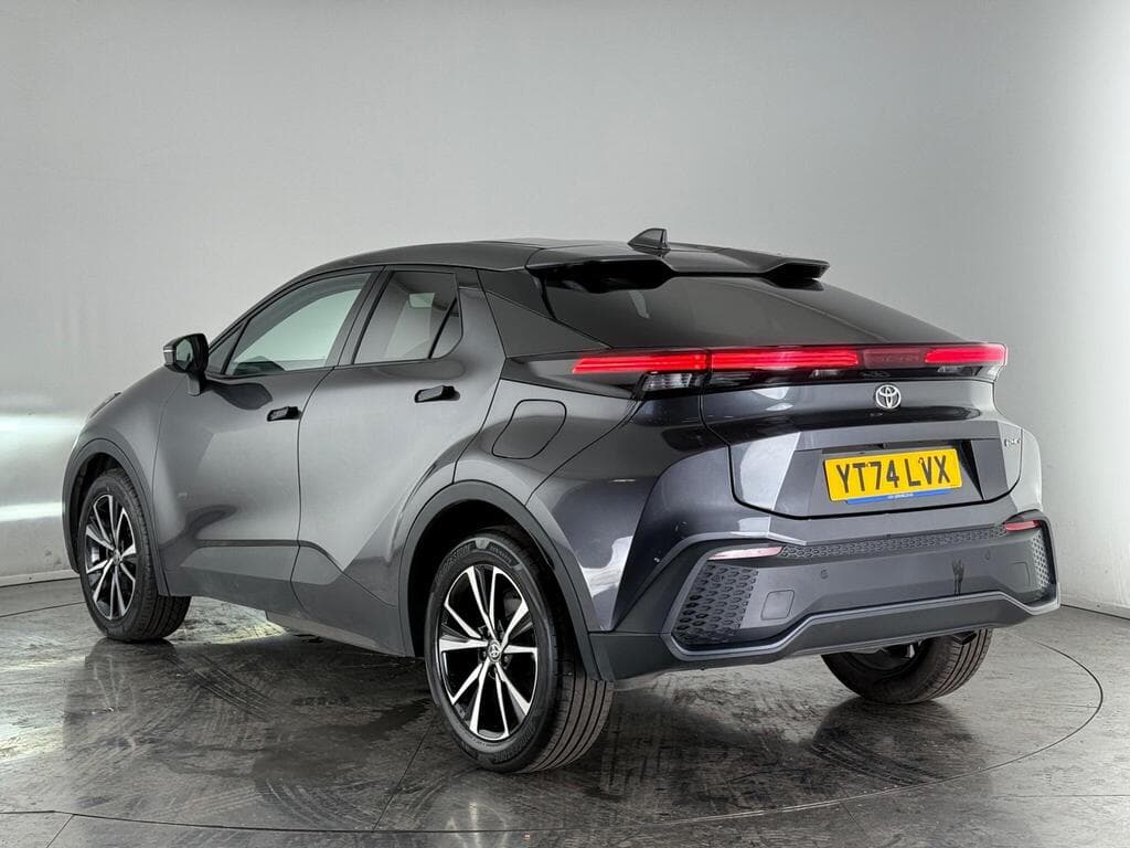 Toyota C-HR 2.0 VVT 13.6kWh Design CVT Euro 6 (s/s) 5dr