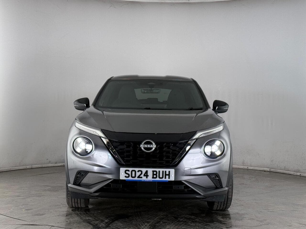 Nissan Juke thumbnail Front