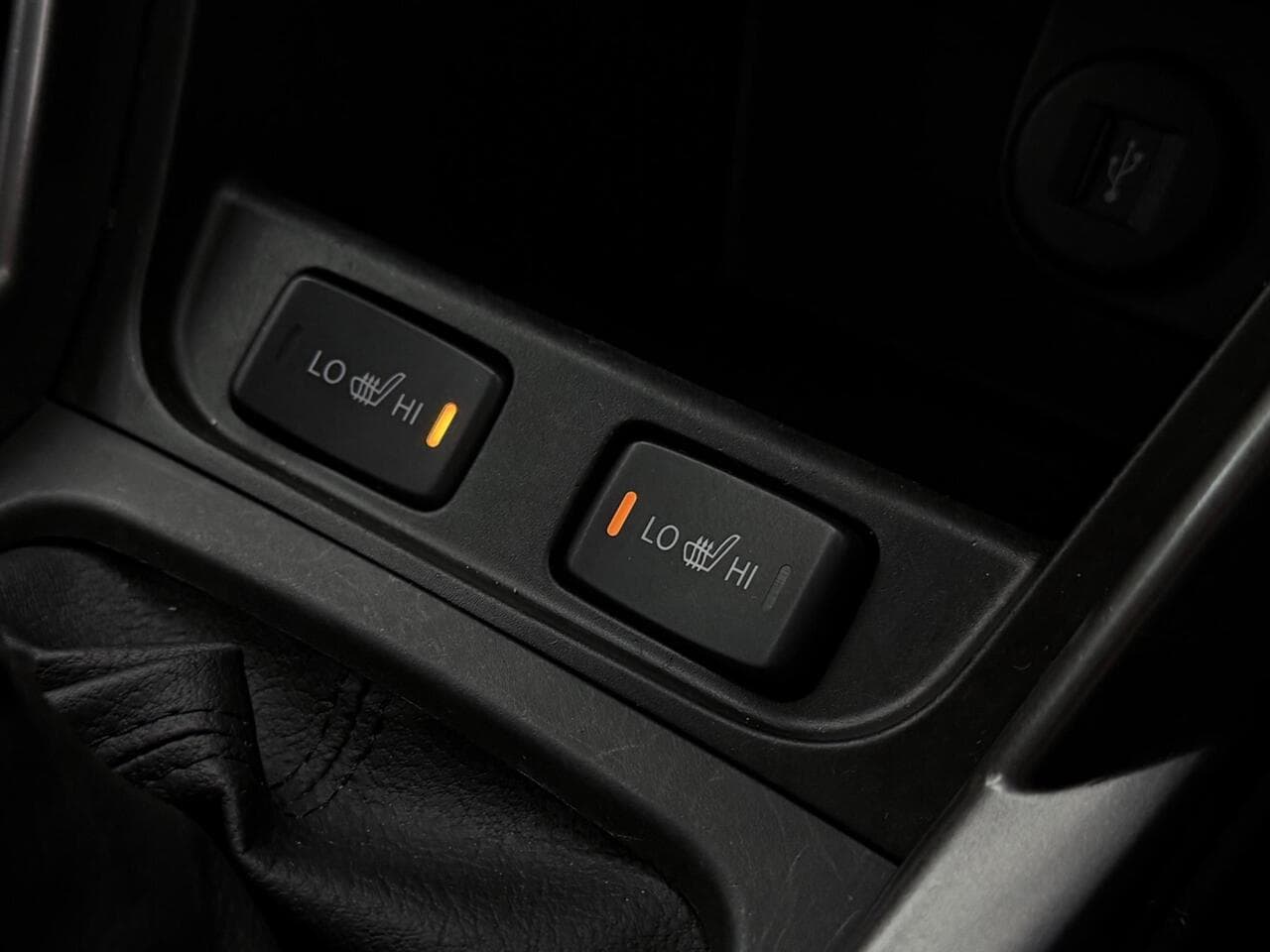 Suzuki S-Cross thumbnail Misc Controls