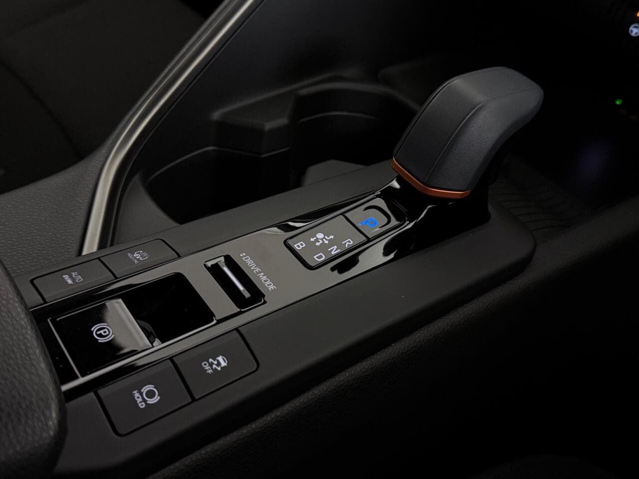 Toyota C-HR thumbnail Misc Controls