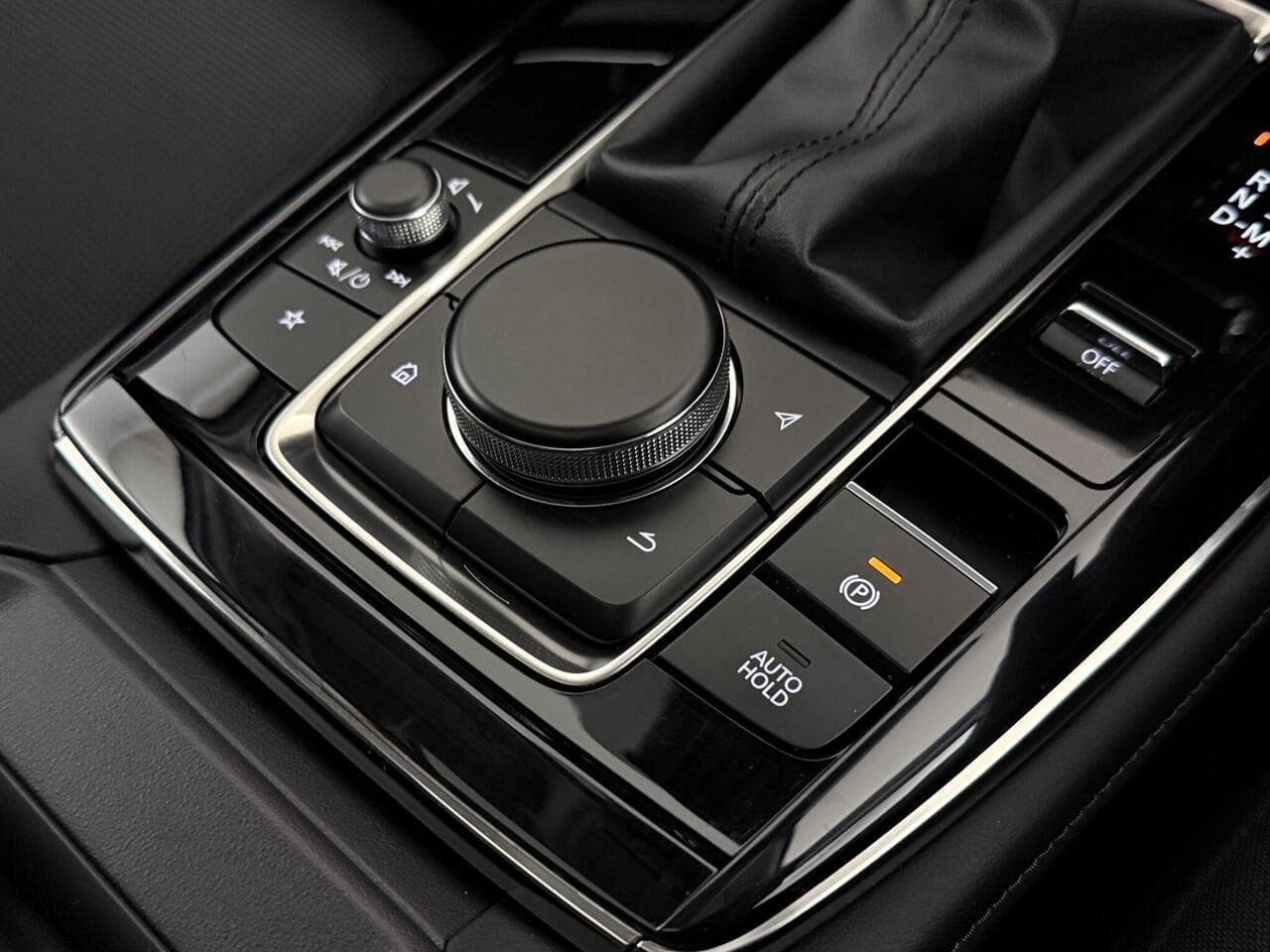 Mazda CX-30 thumbnail Interior Front