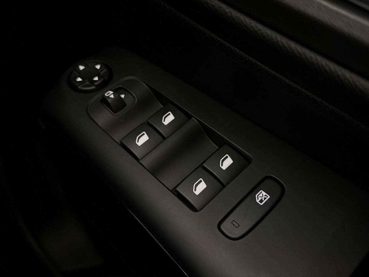 Citroen C5 Aircross thumbnail Misc Controls