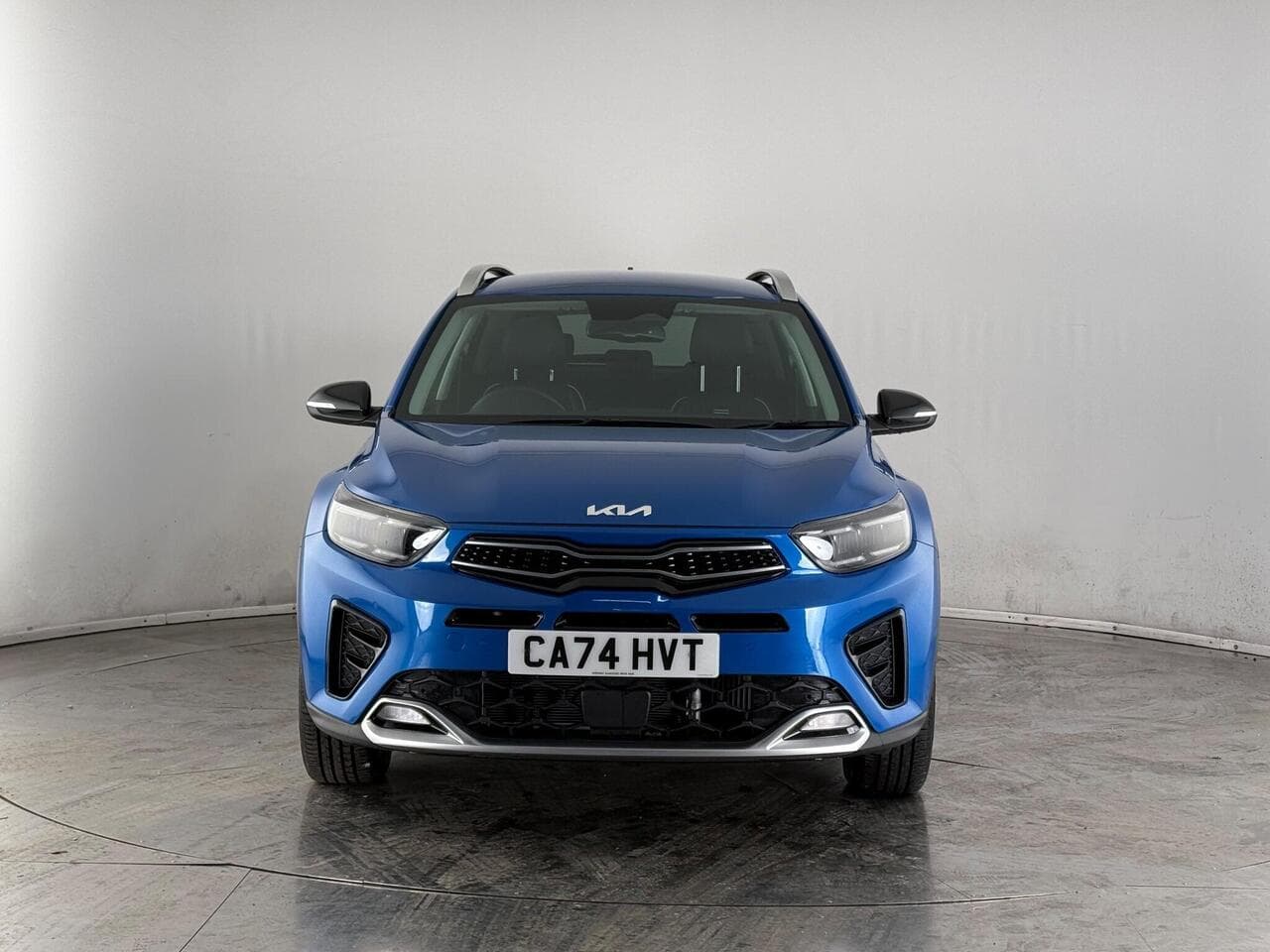 Kia Stonic thumbnail Front