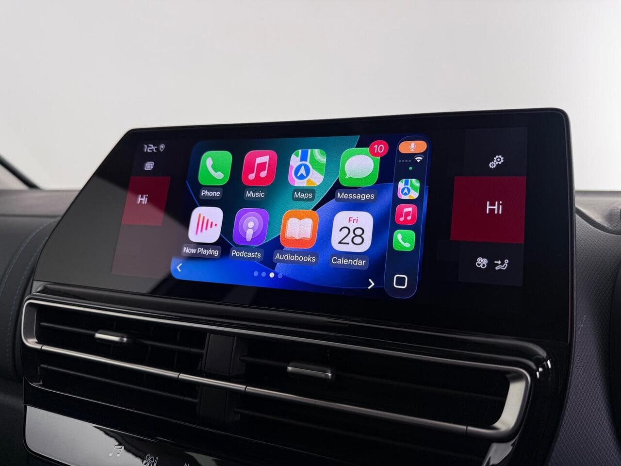 Citroen C5 Aircross thumbnail Infotainment System