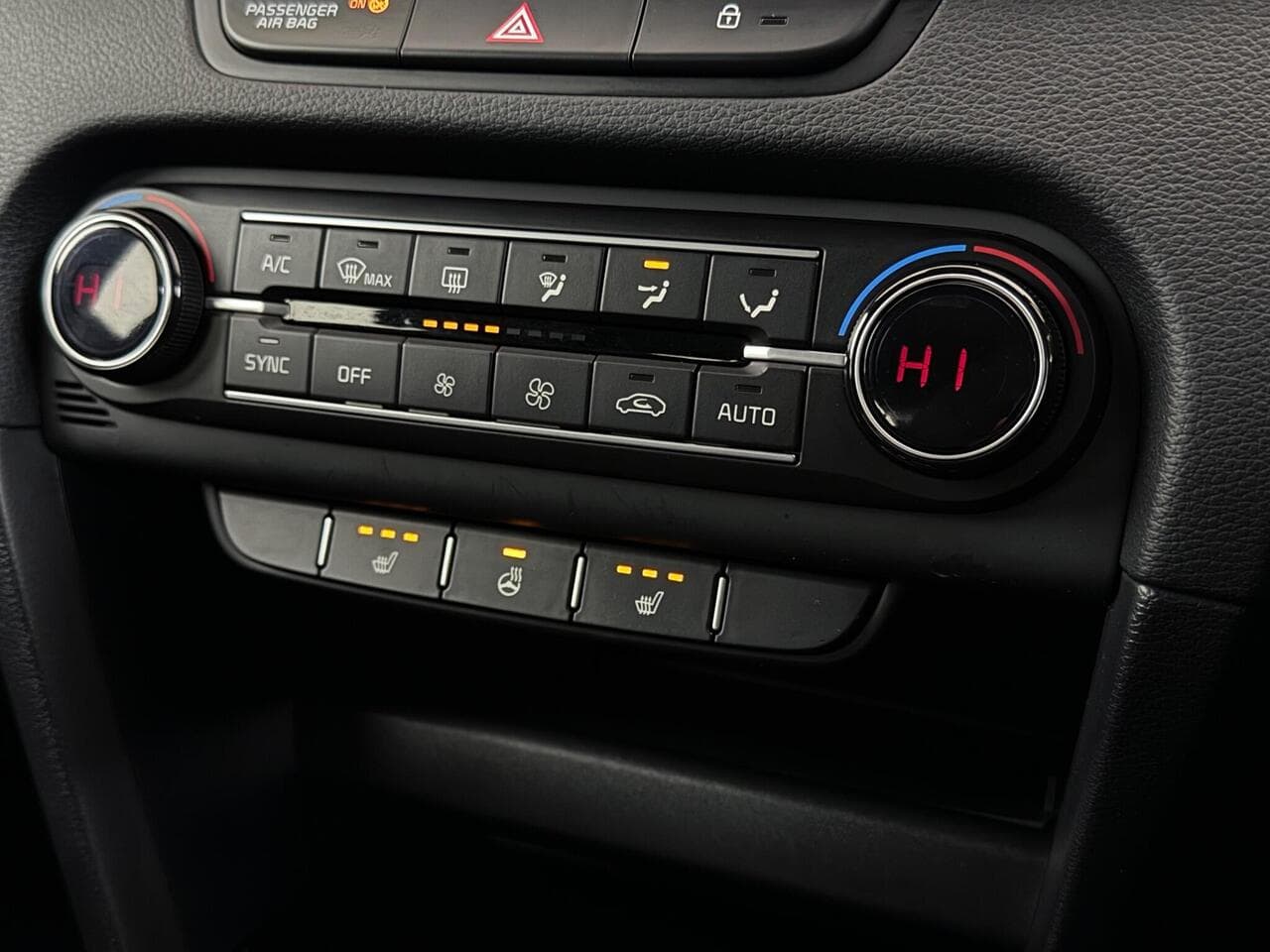 Kia Ceed thumbnail Misc Controls